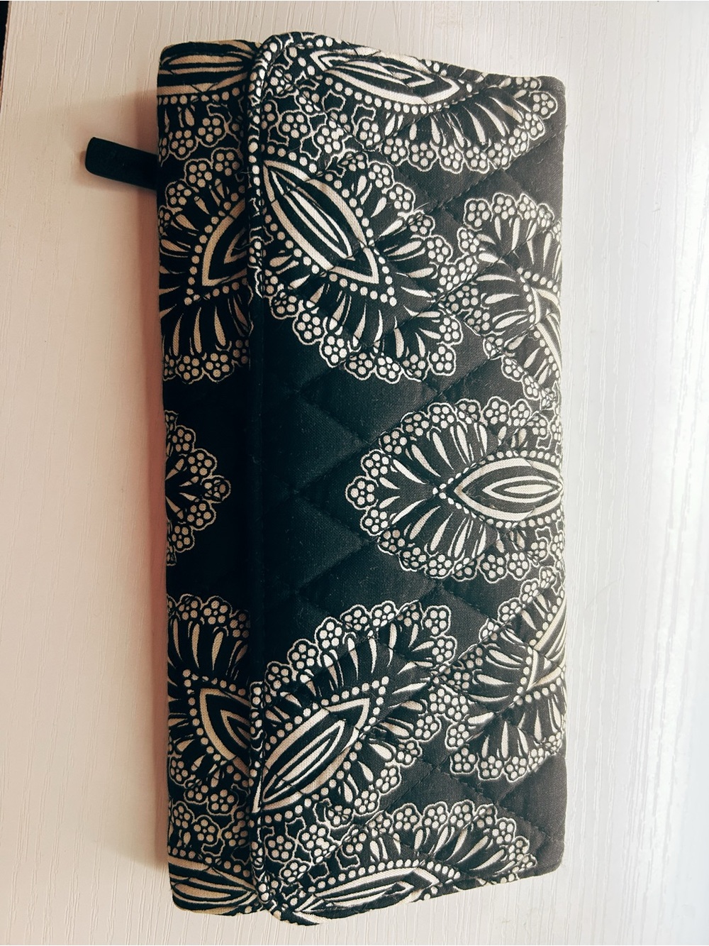 🖤VERA BRADLEY WALLET🖤 in Blanco Bouquet